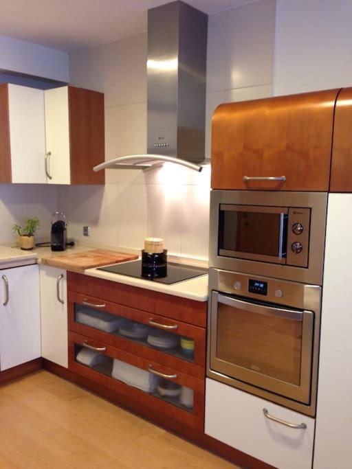Centrico Apartamento Elai, Netflix, Coffee, Posibilidad Parking Apartment San Sebastian Ngoại thất bức ảnh