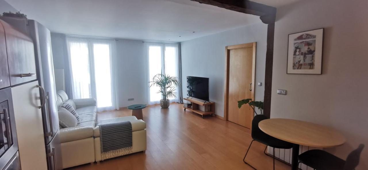 Centrico Apartamento Elai, Netflix, Coffee, Posibilidad Parking Apartment San Sebastian Ngoại thất bức ảnh